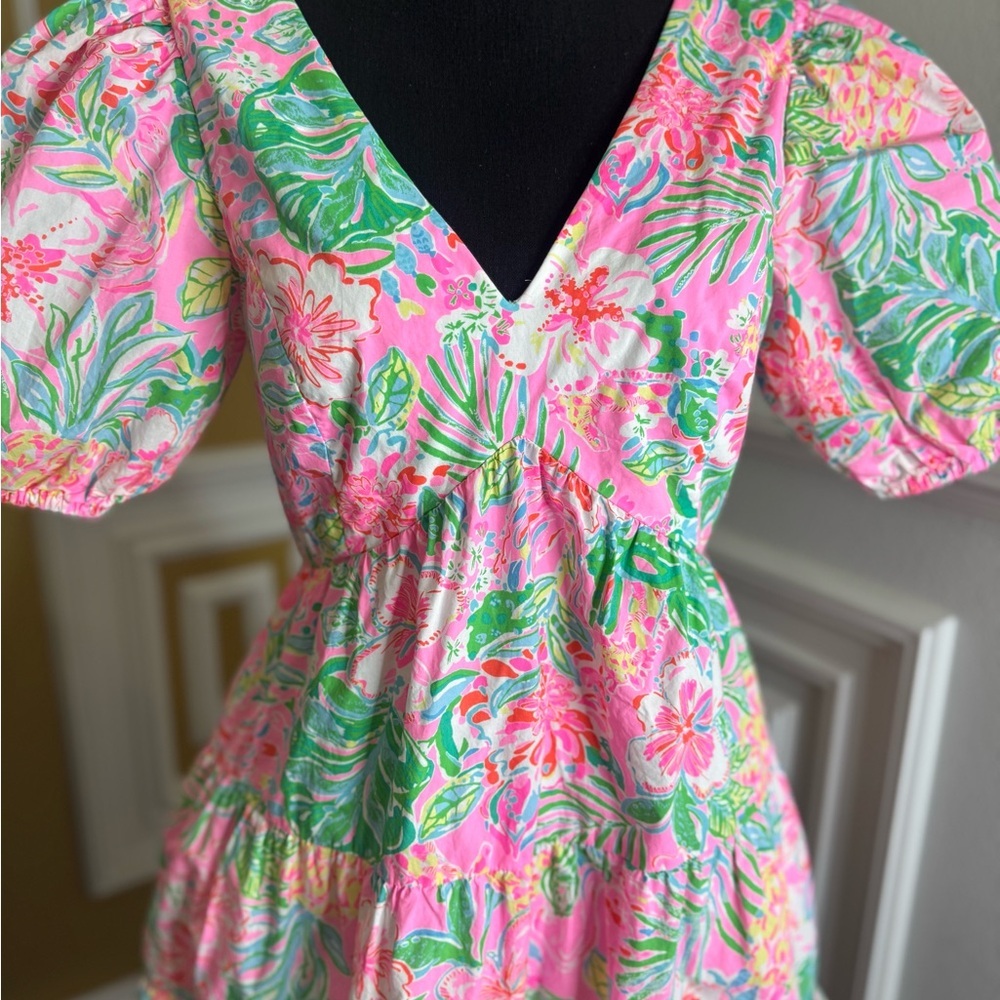 Lilly Pulitzer
Nalani Dress Floral V-Neck Puff Sleeve Dress - Picture 6 of 12